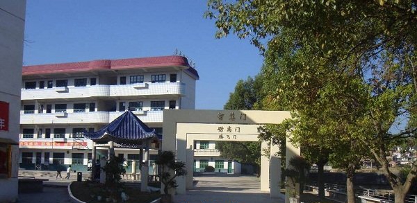 学校